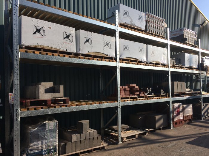 Galvanised pallet racking